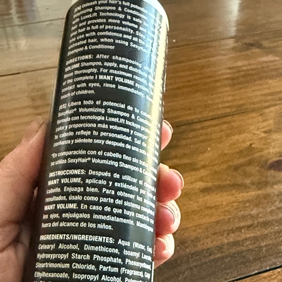 Sexy Hair Volumizing Shampoo and Conditioner Set - Black and White - Picture 9 of 9